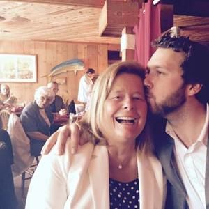 Meet your Posher, Jean